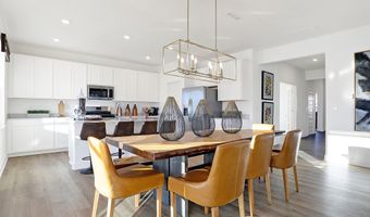 2379 Argentum Springs Dr, Avon, IN 46123