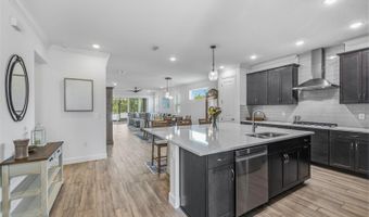 1065 SIGNET Dr, Apollo Beach, FL 33572
