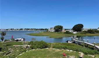 26 Conch Rd, Narragansett, RI 02882