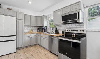 3495 Westway Dr, Columbus, OH 43204