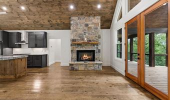 237 Ralston Gap Rd, Morganton, GA 30560