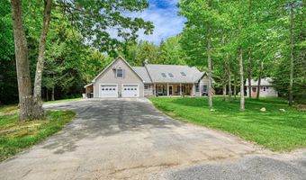 42 Lee Dr, Albion, ME 04910