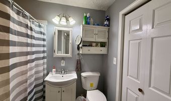 5028 Columbus Ave, Anderson, IN 46013