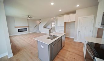 327 41st St SW, Altoona, IA 50009