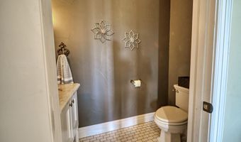 2112 Westridge Rd, Carlsbad, NM 88220