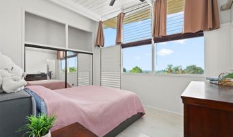 99-1019 Lauole St, Aiea, HI 96701
