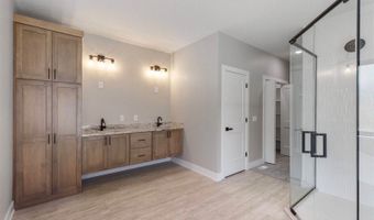 1325 Fairway Cir, Ashland, NE 68003