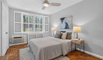 226 N THOMAS St N 226-3, Arlington, VA 22203