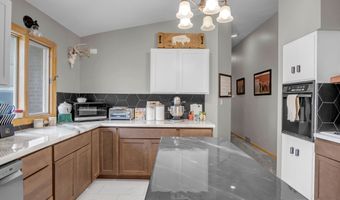 701 W Main St, Arlington, KS 67514