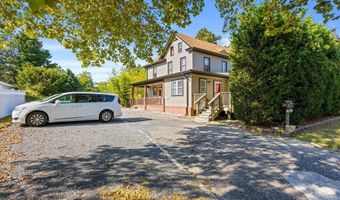 743 N Shore Rd, Absecon, NJ 08201