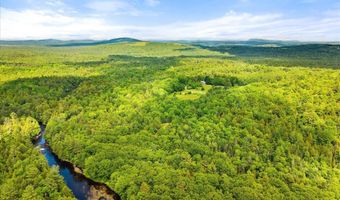 19 Perry Ln, Amherst, ME 04605