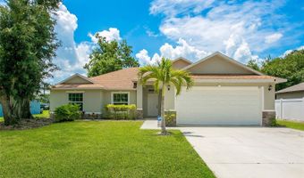 207 DENTON Ave, Auburndale, FL 33823