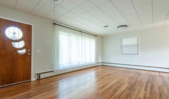 110 Edgewood Dr, Bedford, IN 47421