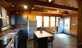 116 Pond St, Newton, NH 03858