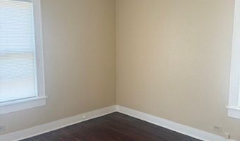 736 S Houston St, Aransas Pass, TX 78336