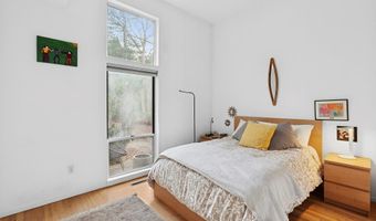 54 Fox Hunt, Amagansett, NY 11930