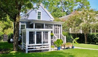 10 Hayek St, Beaufort, SC 29907