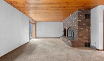 W2819 SCHMALZ Circle, Appleton, WI 54915