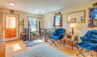 153 Vinewood Cir, Asheville, NC 28806