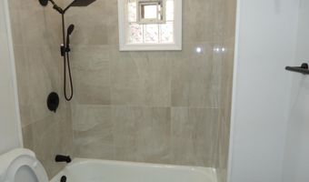 2807 CLIFTON Ave, Baltimore, MD 21216