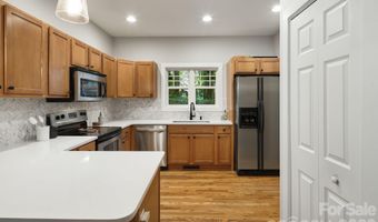 29 Winding Rd, Asheville, NC 28803