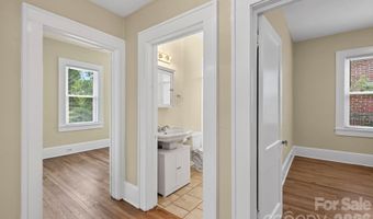 29 Mildred Ave, Asheville, NC 28806