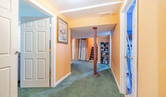 13 SEACROFT Dr, Dover, DE 19904