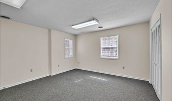 329 W Main St, Abingdon, VA 24210