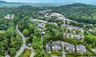 30 Dover St, Asheville, NC 28804