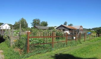 258 Elm St, Barton, VT 05822