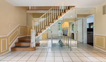 9417 REACH Rd, Potomac, MD 20854