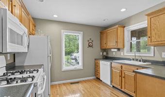 594 E Harrod Rd, Austin, IN 47102