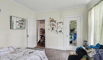 10 Arnold Ave, Amsterdam, NY 12010