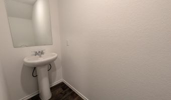 10520 RAINBOW Frst, Adkins, TX 78101