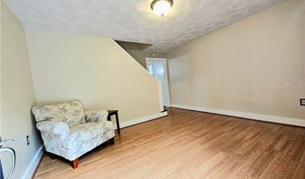 61 Abbotts Crossing Rd, Coventry, RI 02816