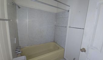 206 Hoover St, Belzoni, MS 39038