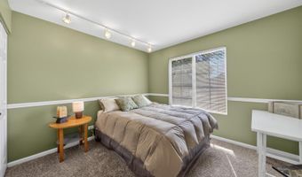 1148 Sawmill Ln, Algonquin, IL 60102