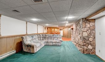 5241 Dommers Dr, Fitchburg, WI 53711