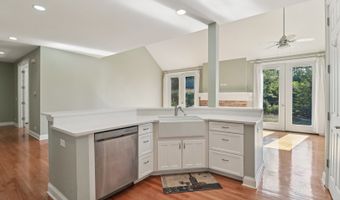 40418 N South Newport Dr, Antioch, IL 60002