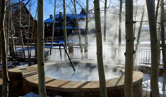 130 Daybreak Rdg Hs759, Beaver Creek, CO 81620