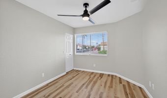 6831 S OAKMONT Dr, Chandler, AZ 85249