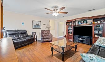 14230 S Wintzell Ave, Bayou La Batre, AL 36509
