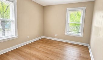 28 Richmond St, Blackstone, MA 01504