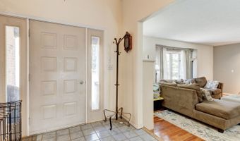 167 Mill Hill Rd, Colchester, CT 06415