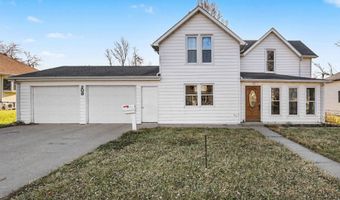208 S 3rd St, Beresford, SD 57004