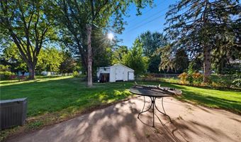 2838 9th Ln, Anoka, MN 55303