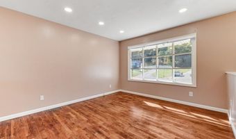 583 Davis Creek Rd, Barboursville, WV 25504