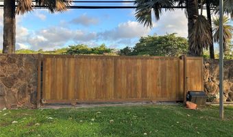 61-560 Pohaku Loa Way, Haleiwa, HI 96712