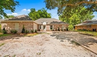 908 SNOW WHITE Dr, Alexandria, LA 71303