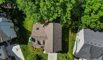5841 Lafayette Ln, Ann Arbor, MI 48103